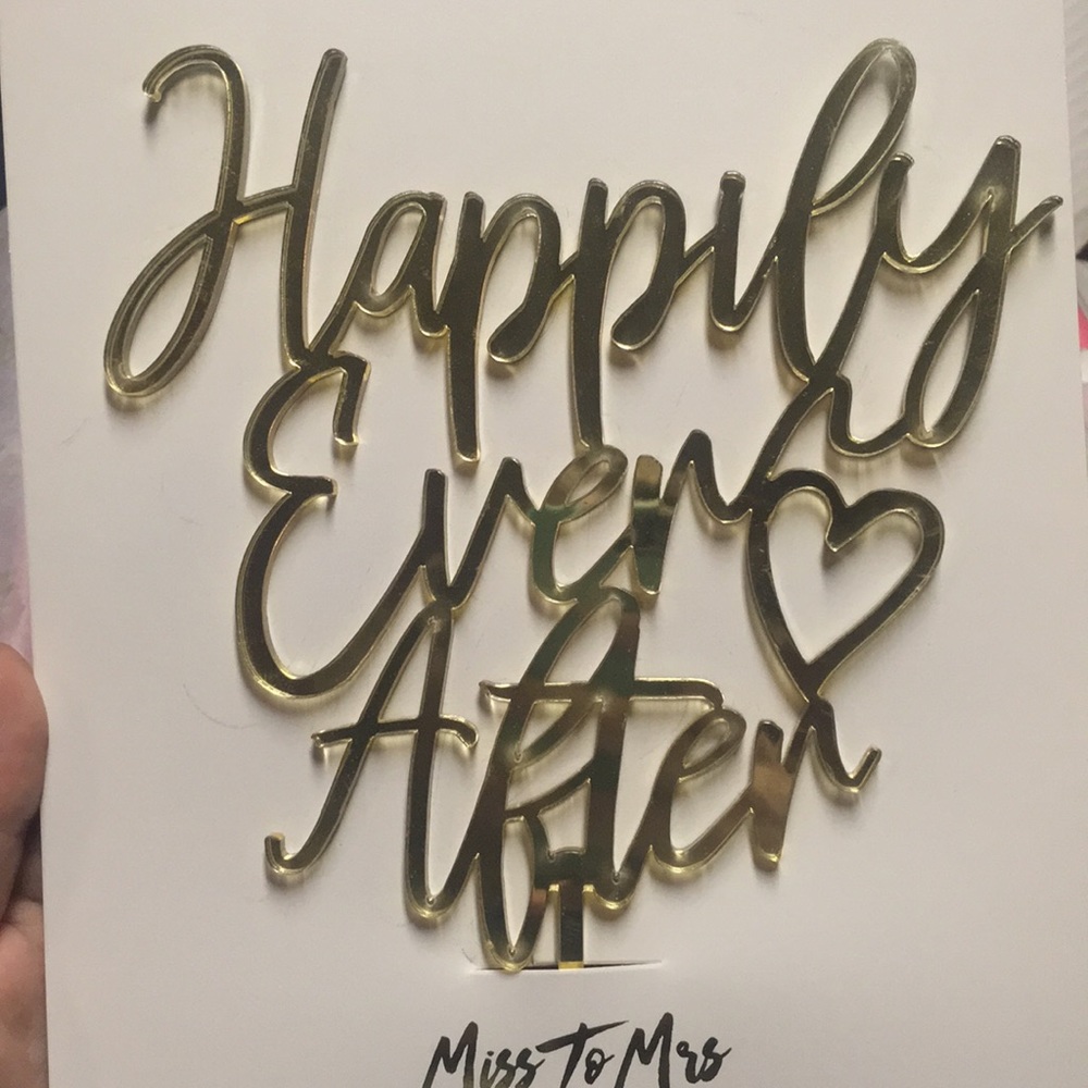 Cake topper
